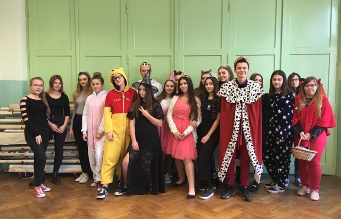 48020962_2199054333746650_1397171759244902400_n