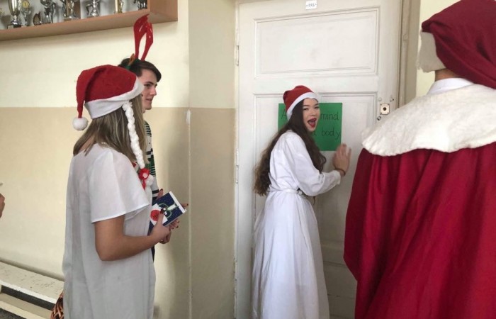 47681169_2308448096045537_2183659590598524928_n