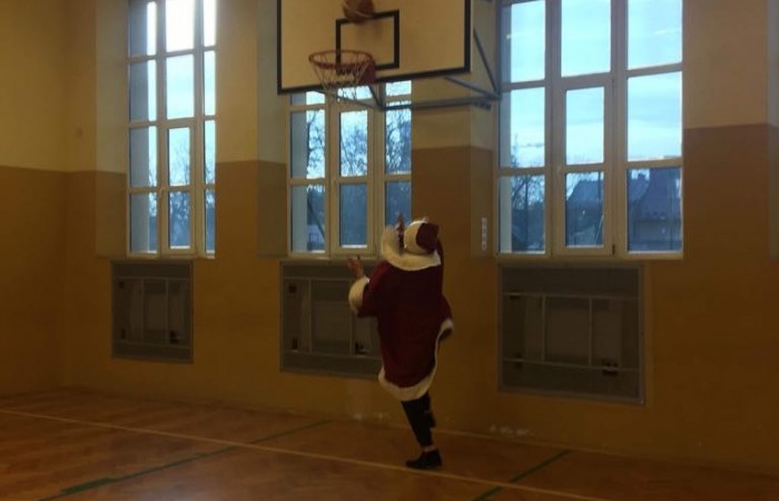 48370779_293328924502304_6811475182612381696_n