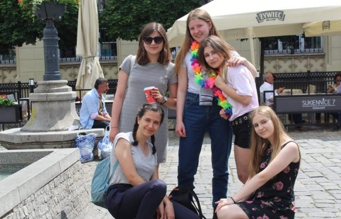 62078117_863786627333698_2663803416366546944_n