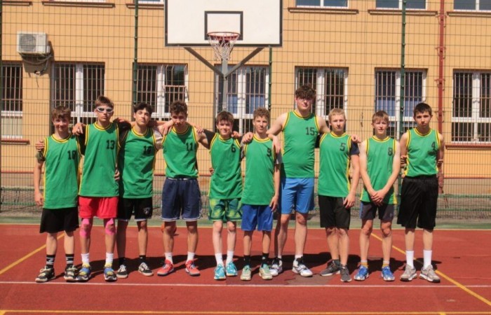 88938458-ed6a-4816-b410-390b637e92be